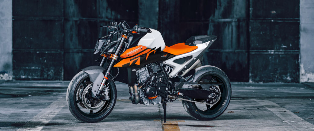 2026 KTM 990 Duke
